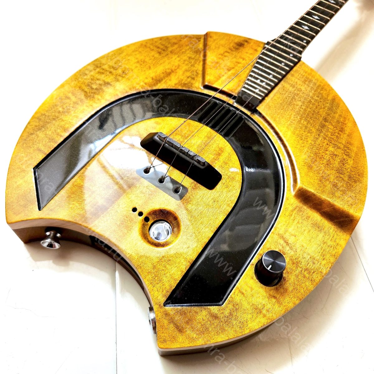 Free three‑string electric domras are hard to come by — we don’t get them often..., photo 5