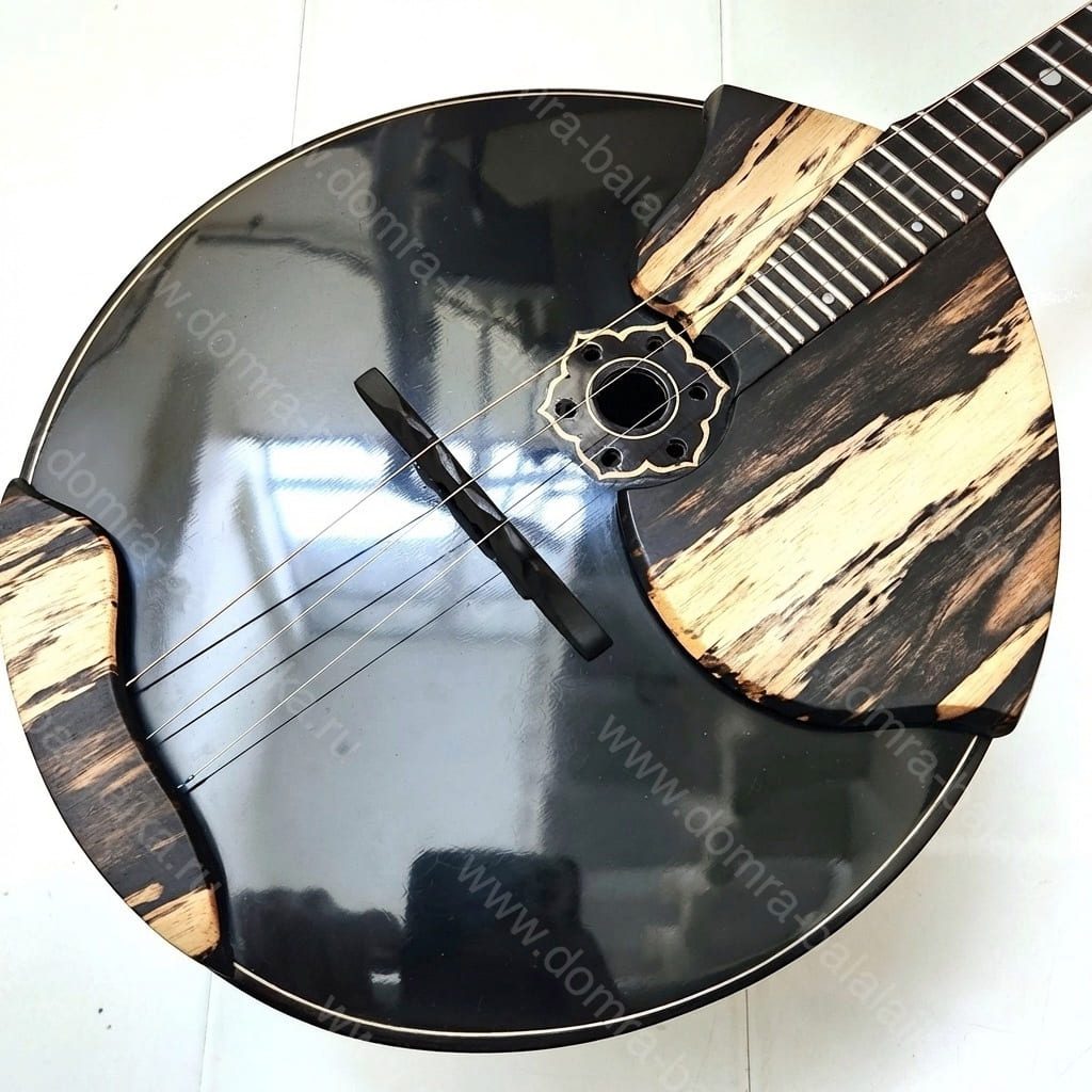 This instrument features an enlarged body crafted from figured maple and staine..., photo 4