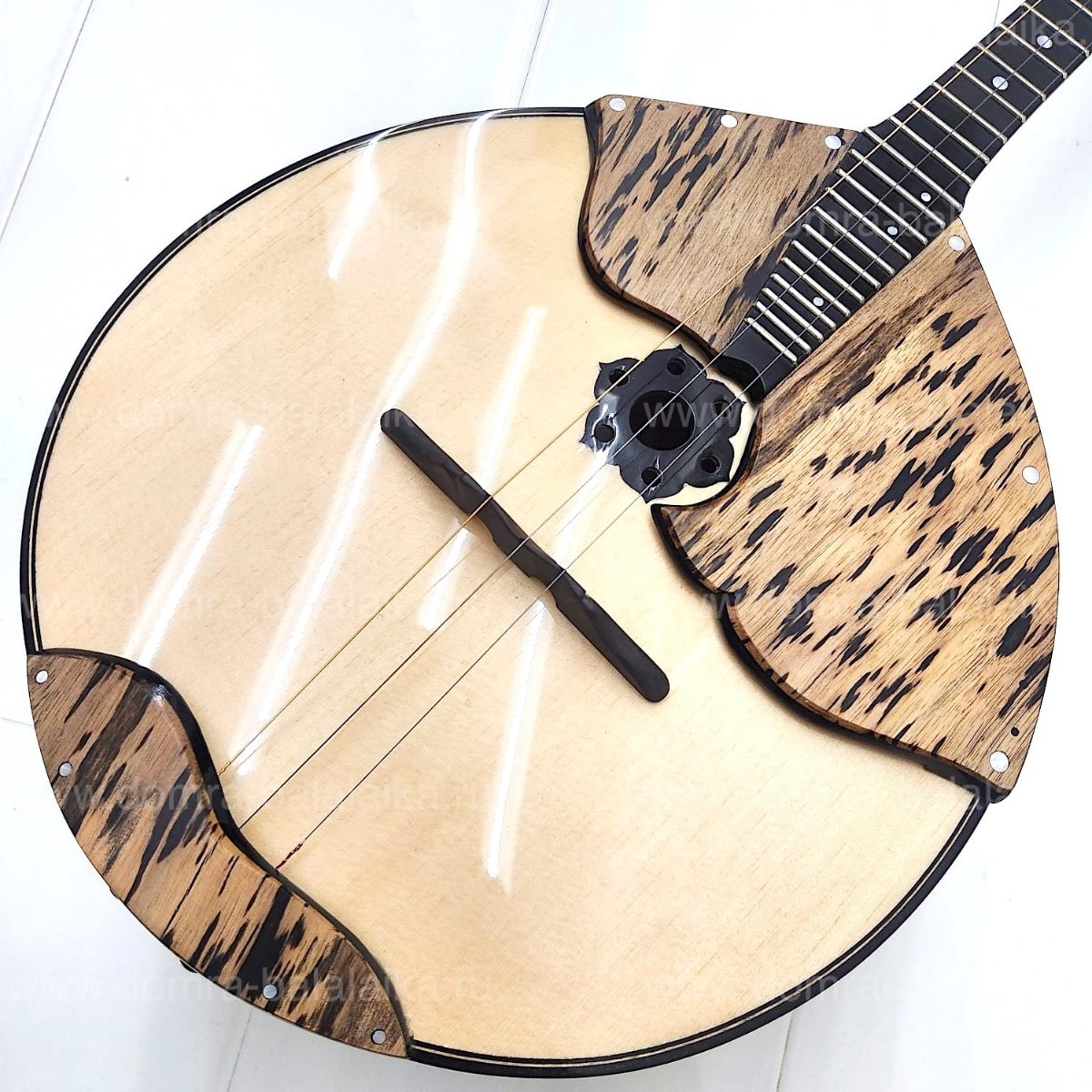 Presenting an instrument in the striking «Black Leopard» colorway, boasting an..., photo 3