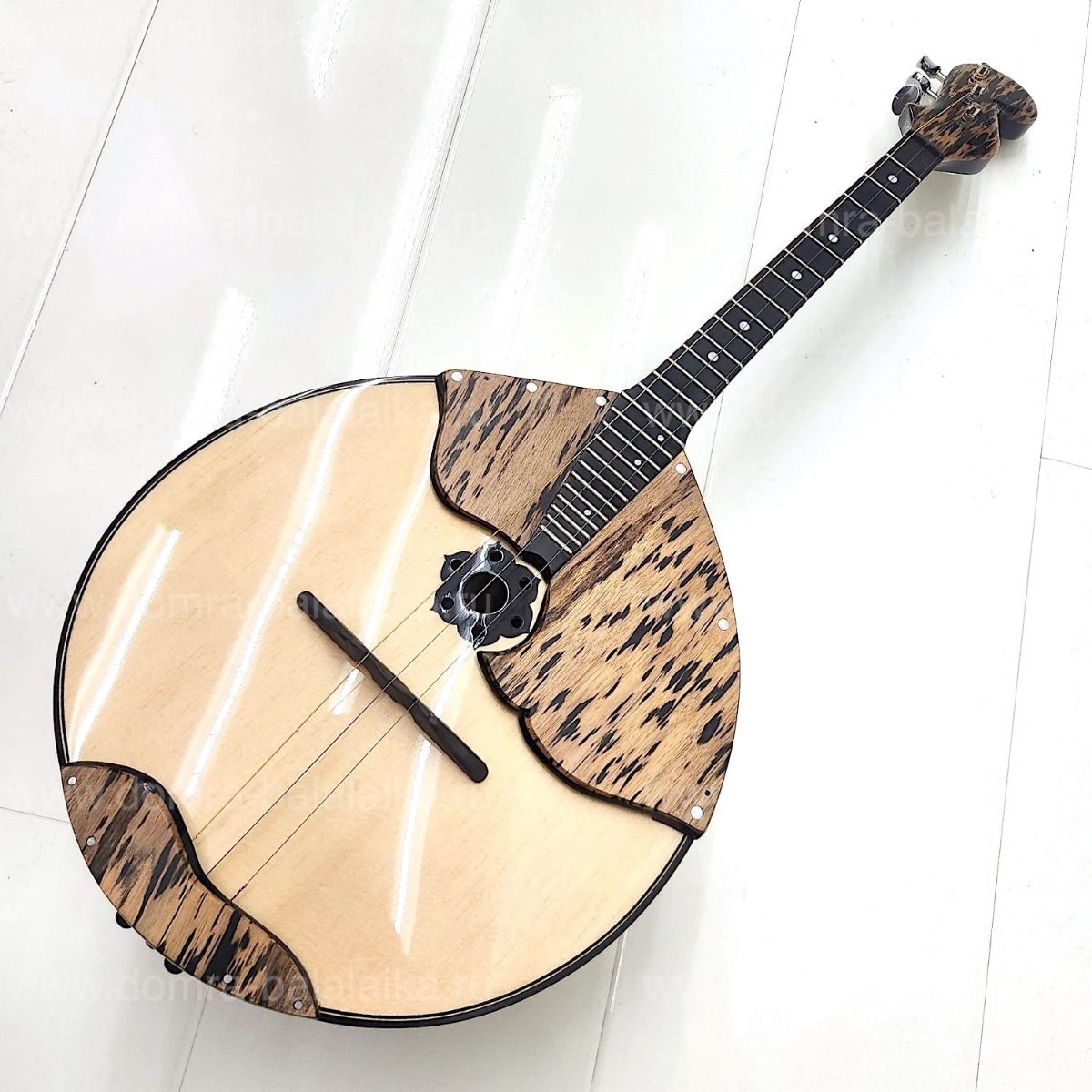 Presenting an instrument in the striking «Black Leopard» colorway, boasting an..., photo 4