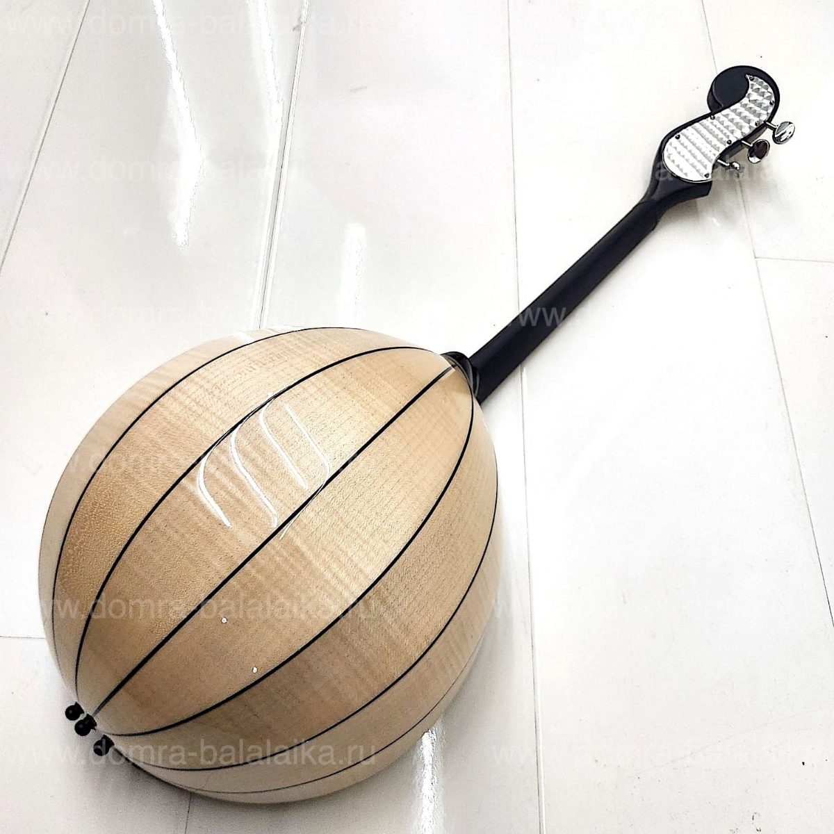 Presenting an instrument in the striking «Black Leopard» colorway, boasting an..., photo 7