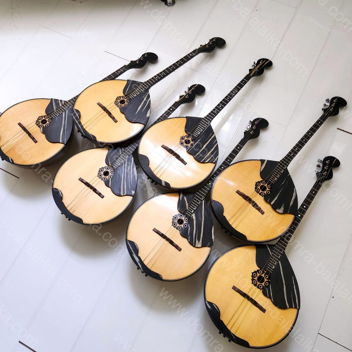 In the photo: seven very decent student‑level pro violas that sound like concer..., photo 5
