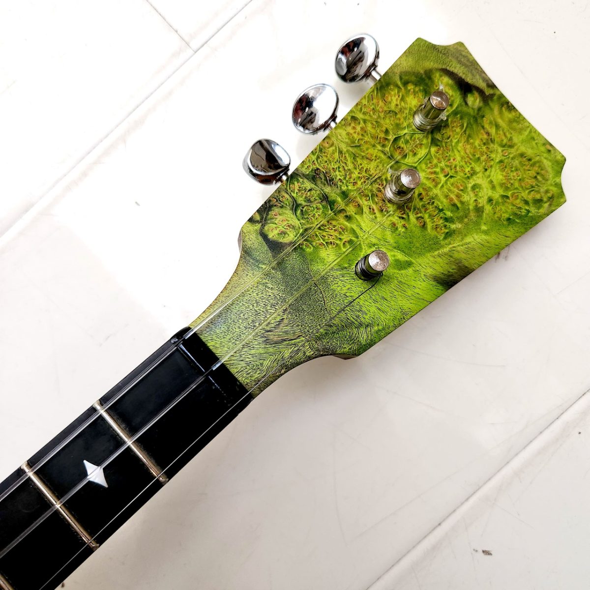 In the photo — a luxury concert balalaika «Northern Lights, No. 2», designed ba..., photo 3