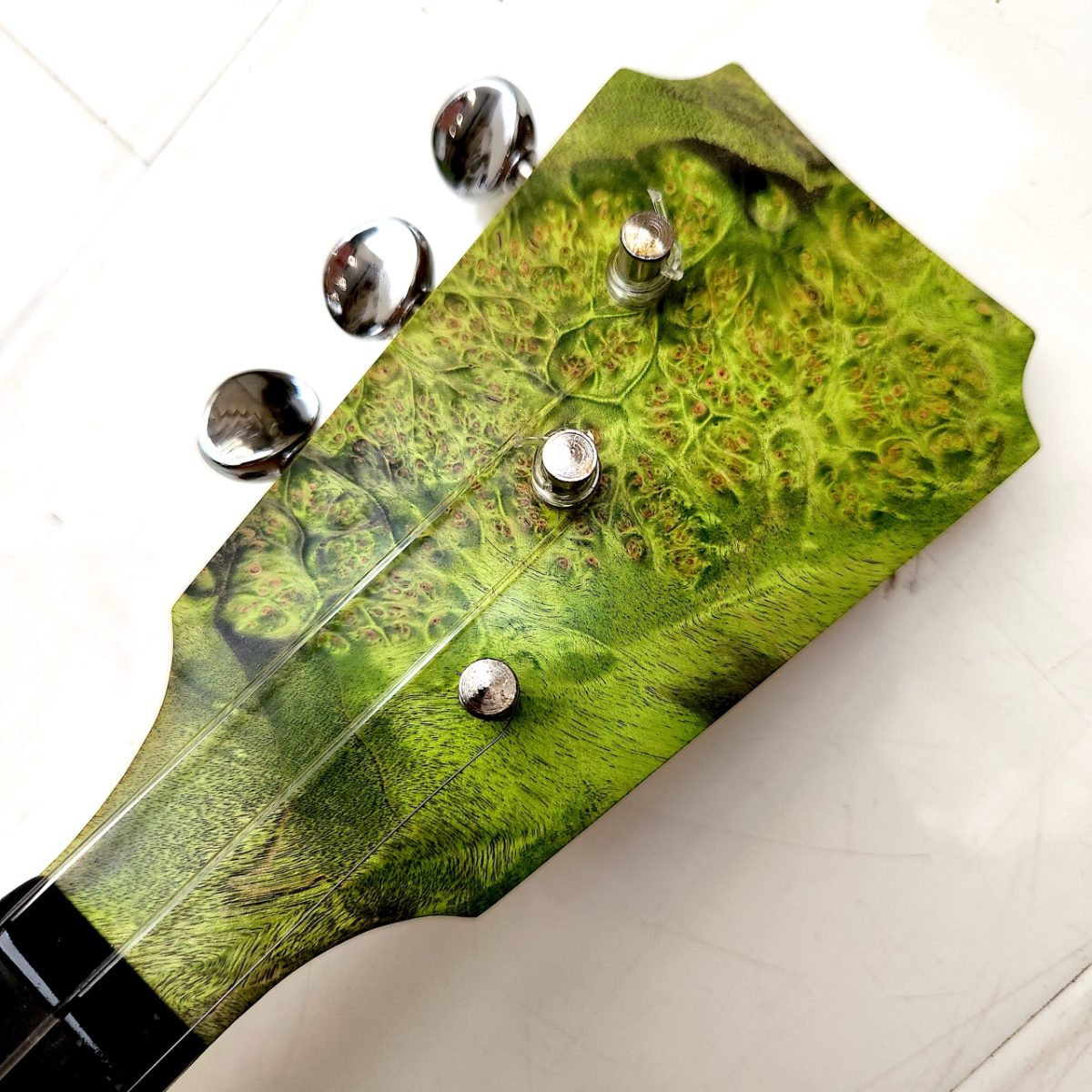 In the photo — a luxury concert balalaika «Northern Lights, No. 2», designed ba..., photo 1