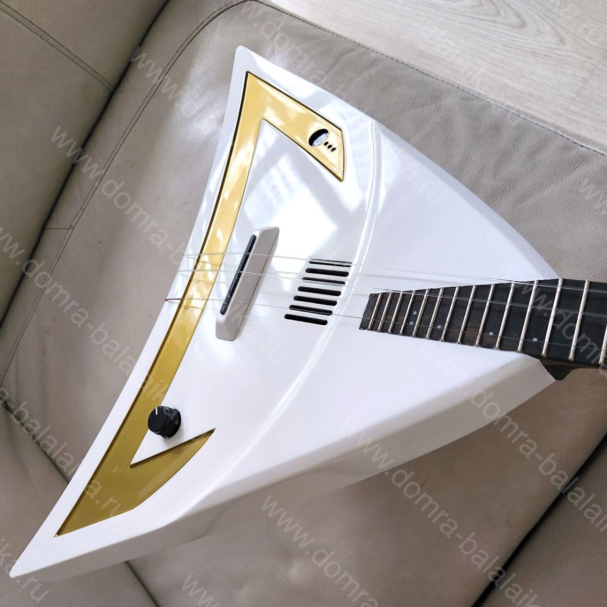 Yesterday, we shipped a white‑and‑gold electric domra and a white‑and‑gold elec..., photo 4