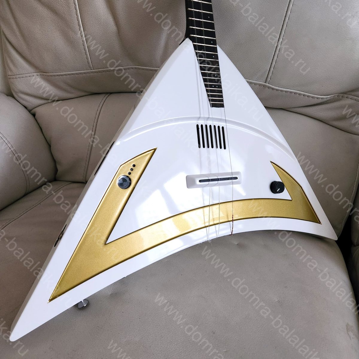 Yesterday, we shipped a white‑and‑gold electric domra and a white‑and‑gold elec..., photo 3