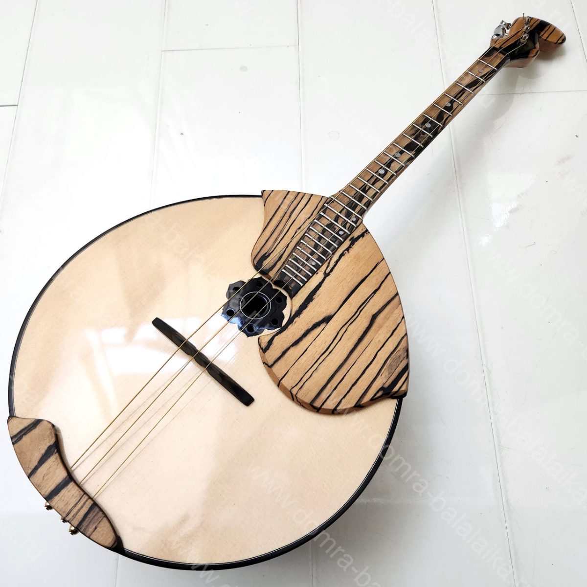 Two luxury alto concert domras with ebony fingerboards. The brunette is reserve..., photo 2