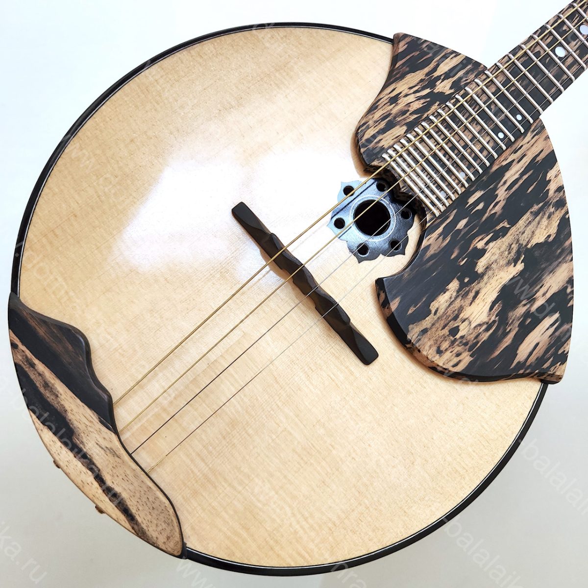 Hi everyone! Our finest craftsmen have created an exceptionally beautiful Domra..., photo 1