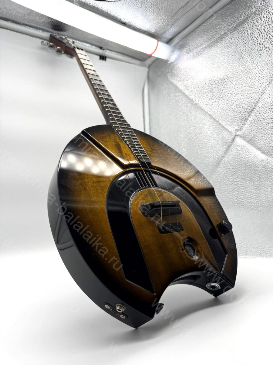 We’ve made this electric domra for a customer. The colour turned out to be clos..., photo 3