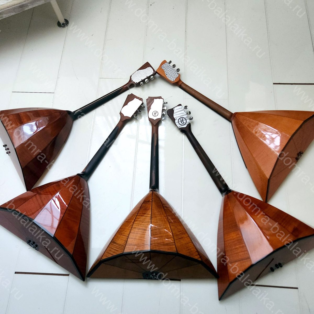 We offer concert and student prima balalaikas. The concert models feature a bod..., photo 4