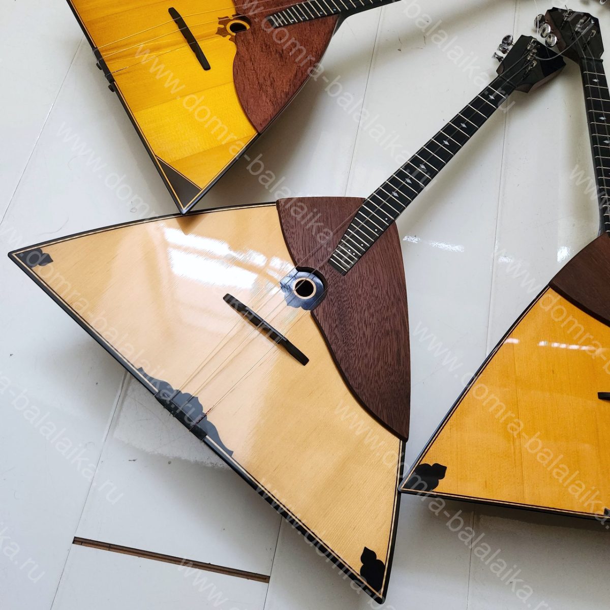 We offer concert and student prima balalaikas. The concert models feature a bod..., photo 3