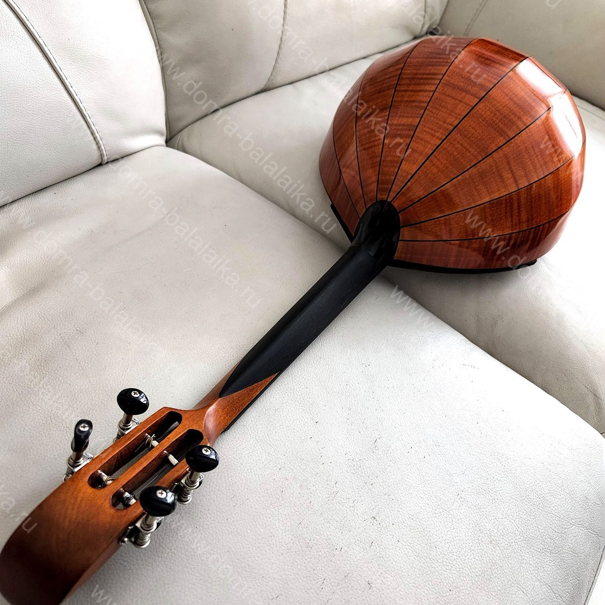 This excellent four-string concert domra with a deep tone is already on its way..., photo 1