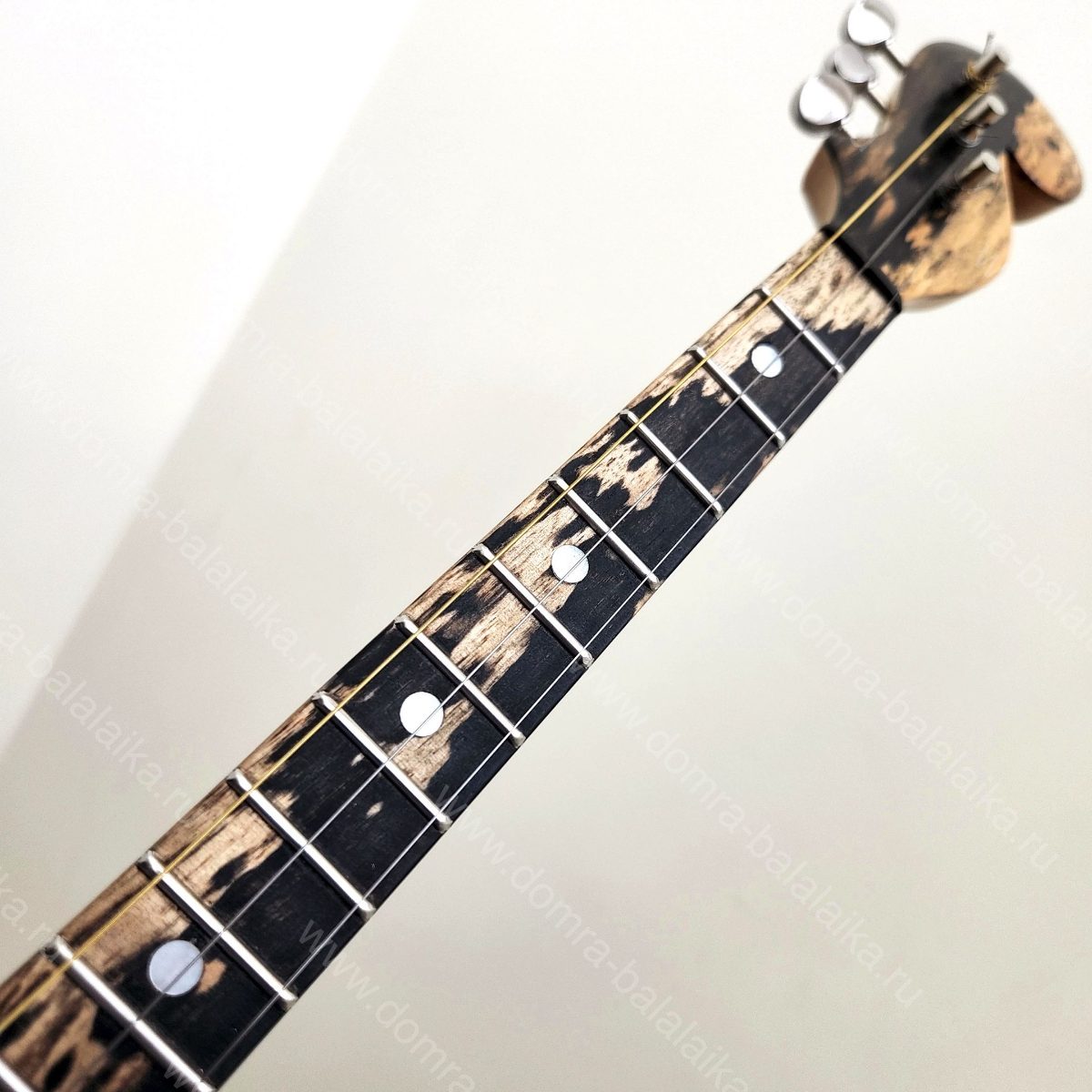 Steel frets, brass hardware, concert‑grade sound with deep lows and bright high..., photo 4