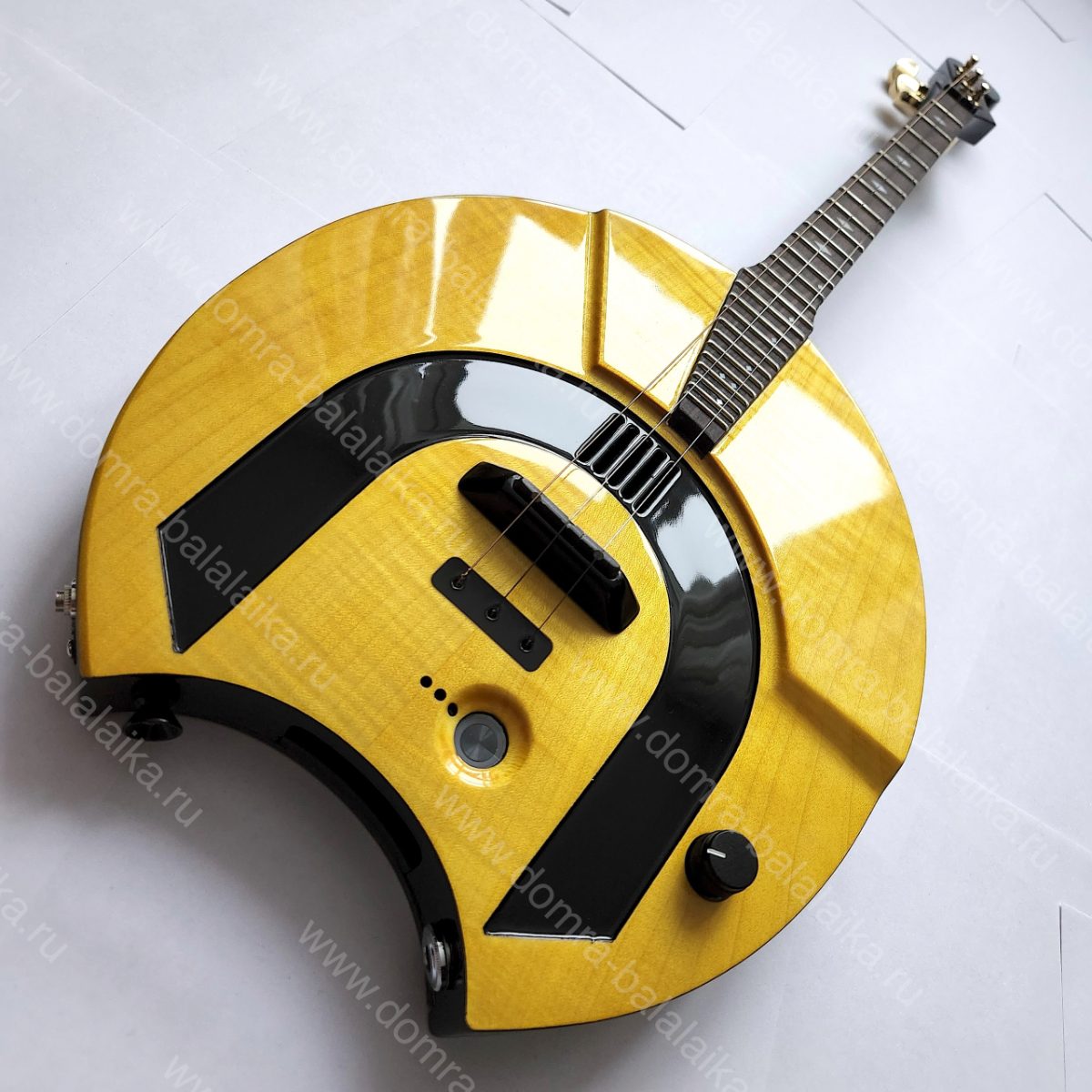 The customer asked us to make an electric domra in the colours of a traditional..., photo 7