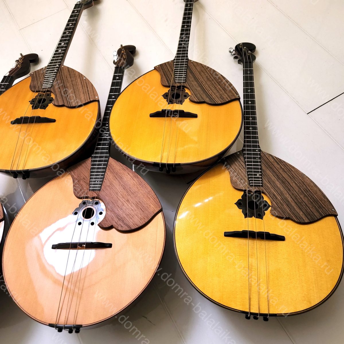 Five excellent domra altos (both concert and student models) seem to be heading..., photo 1