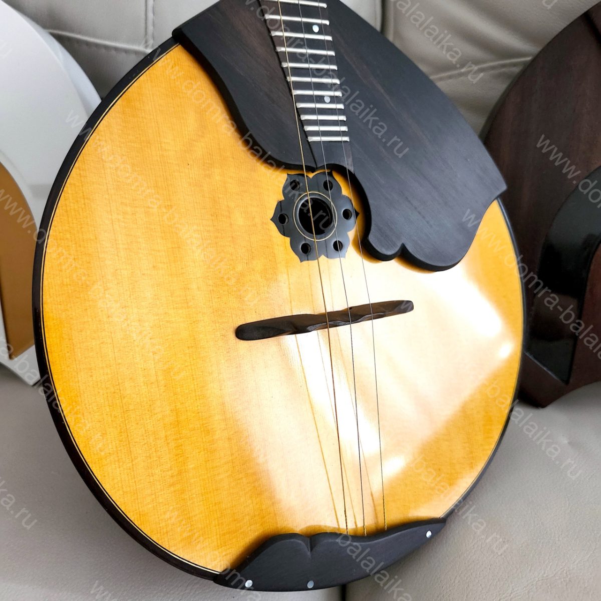 A new concert domra! 🙂😇 The neck is made of African ebony, the fingerboard is e..., photo 4
