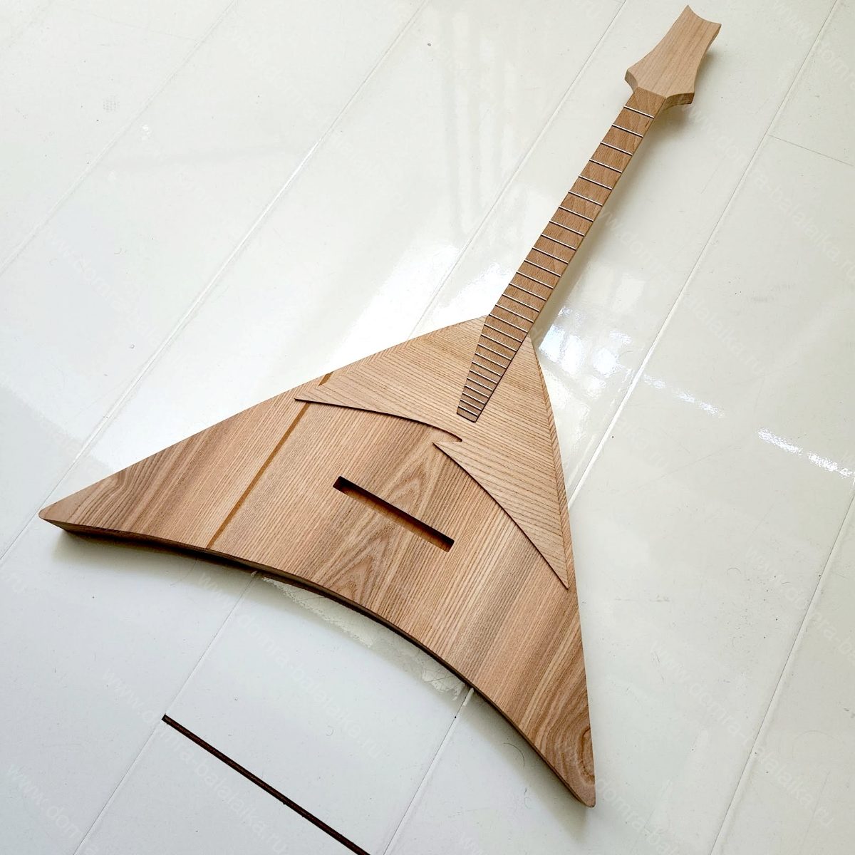 It’s still in the test version, and we’re also working on the electric domra. 😊..., photo 3