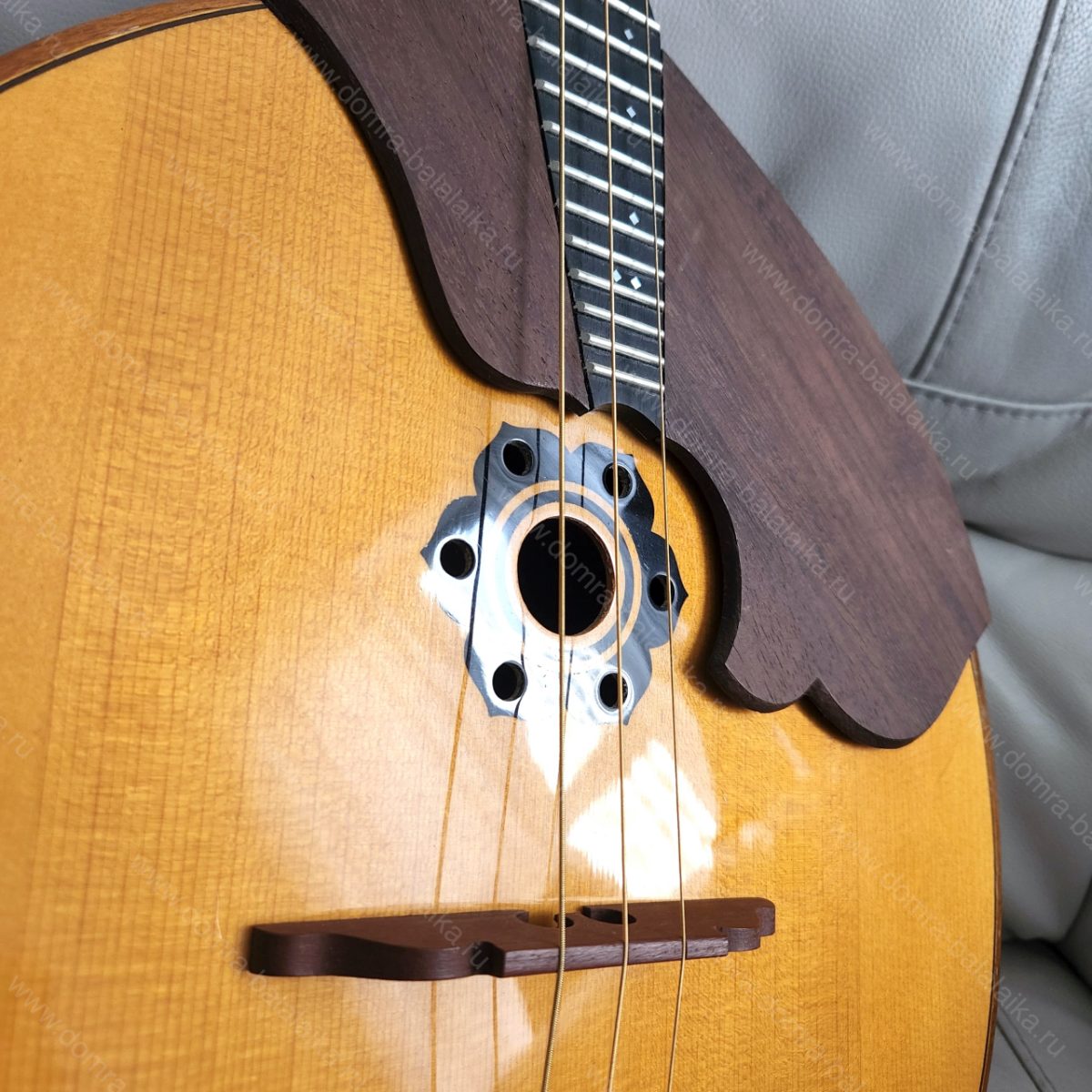 An excellent‑sounding alto in the mid‑price range is ready. The strings are set..., photo 4